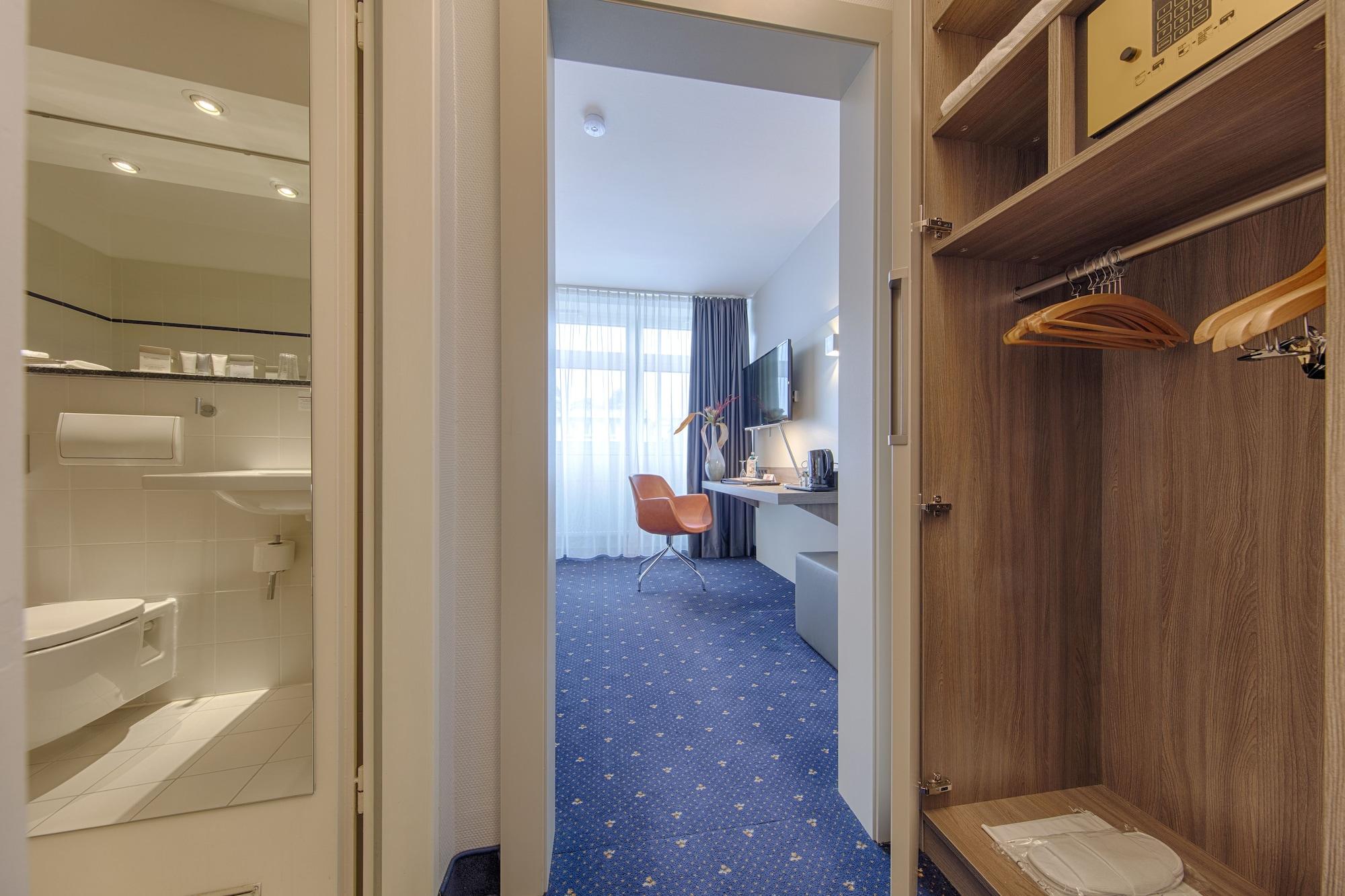 Western Steinsgarten 4*